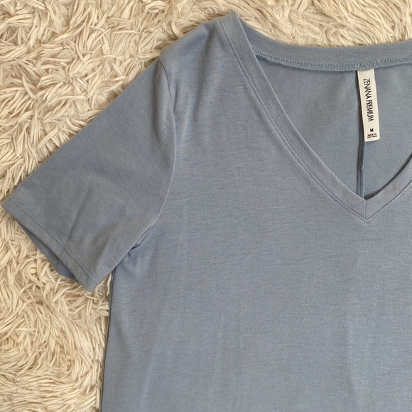 Zenana Premium V-Neck Top 💗 Blue-Gray - Picture 5 of 11